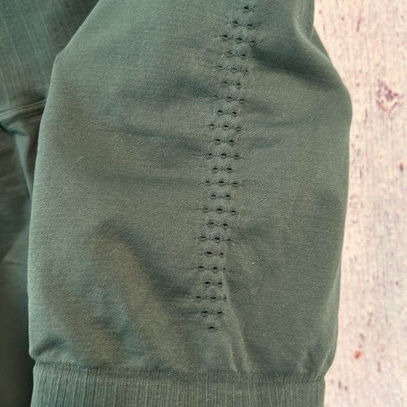 NWOT FP Movement Good Karma Running Shorts-NO LOGO - Picture 8 of 11